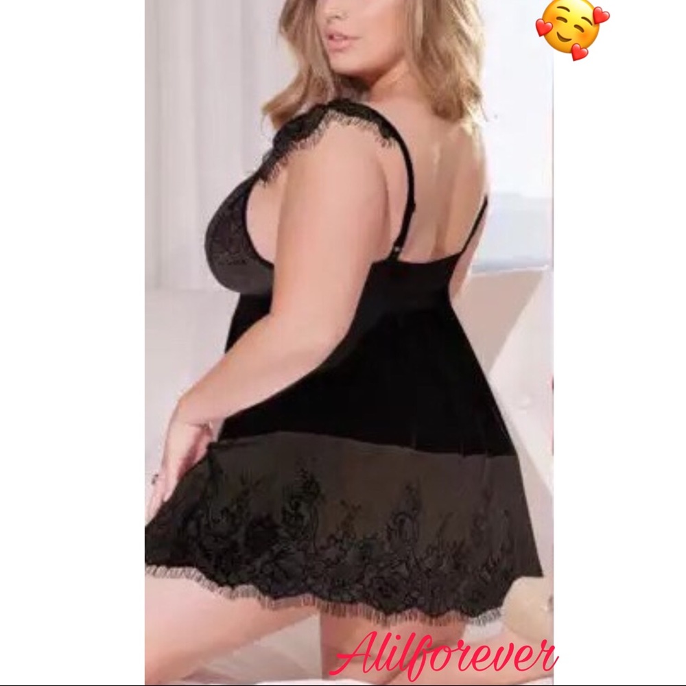 🥰 Black Satin Lace Lingerie Nightgown - Picture 3 of 3